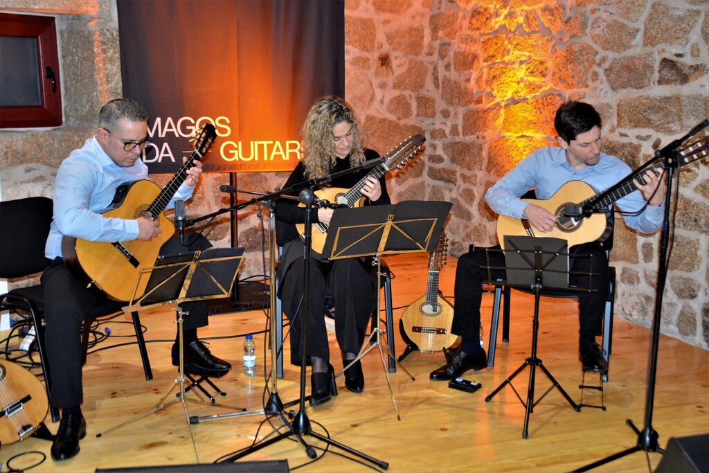 FESTIVAL INTERNACIONAL MAGOS DA GUITARRA REGRESSA A TABUAÇO